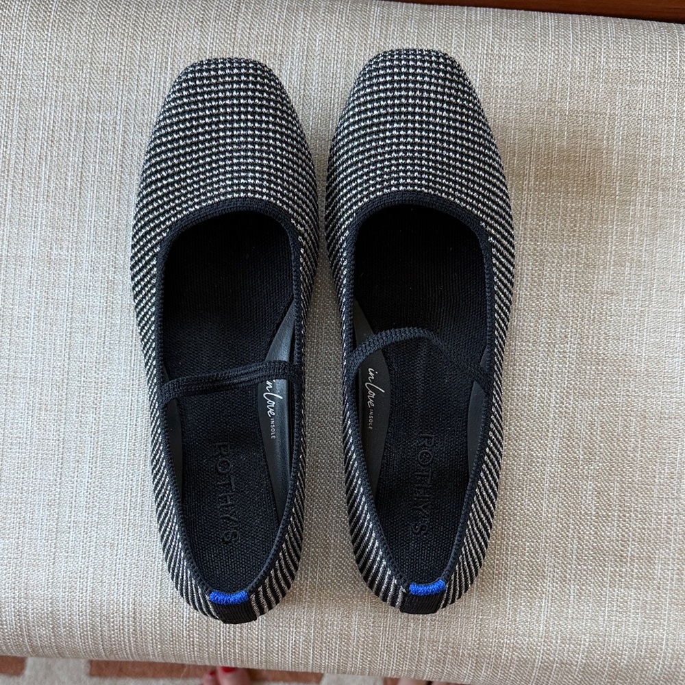 Rothy's Silver and Black Houndstooth Patterned Ballerina Flats